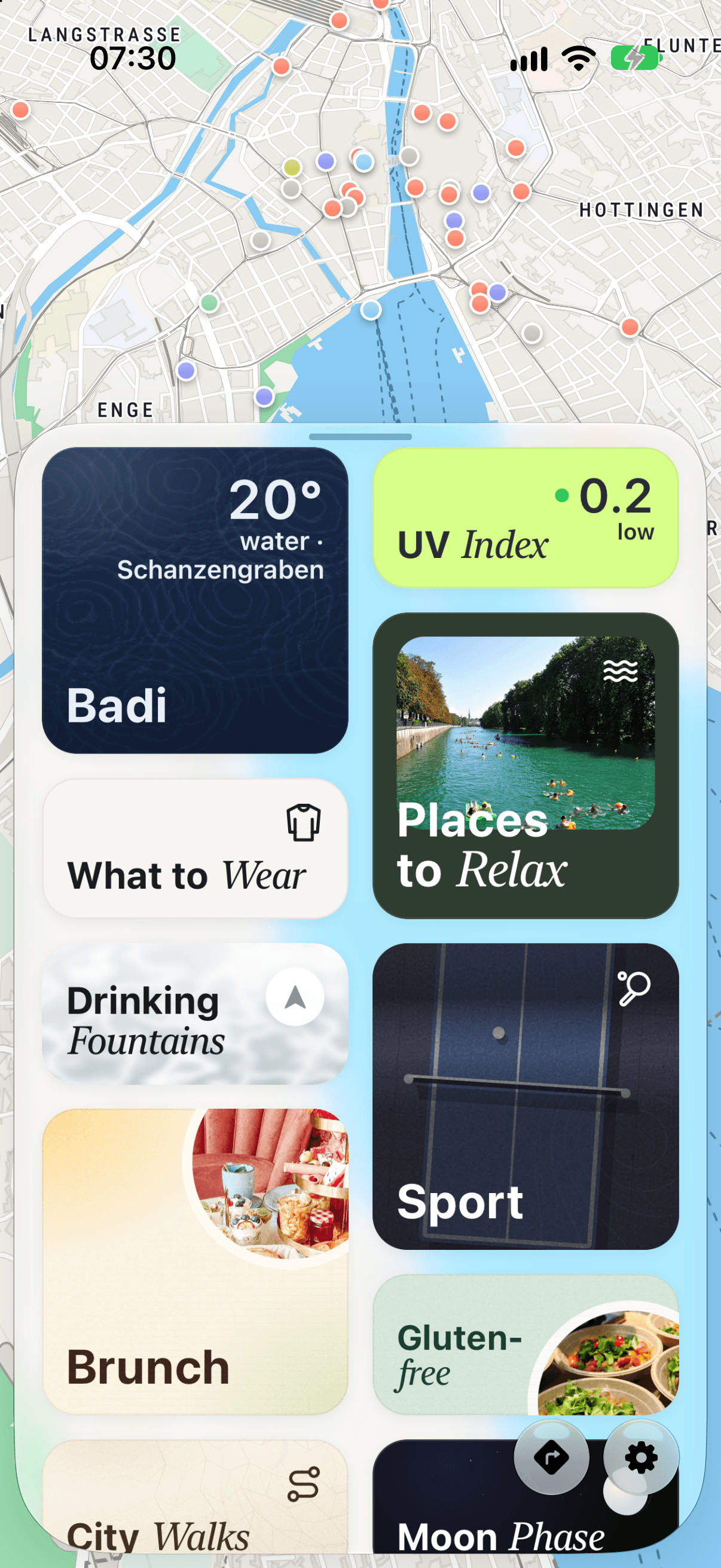 Ari for a morning swim: the water temperature first, then the UV index, places to relax, what to wear, drinking fountains, sport and brunch.